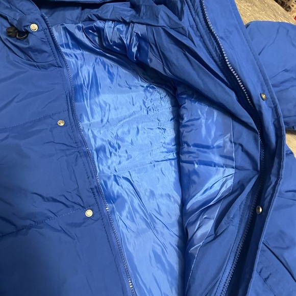 women's jacket - Picture 7 of 9